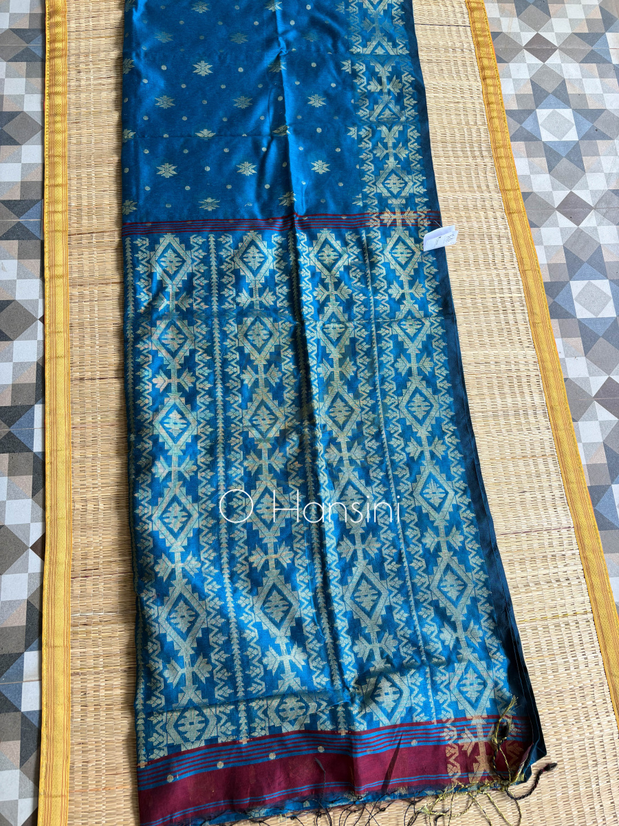Handwoven Jacquard Jamdani saree