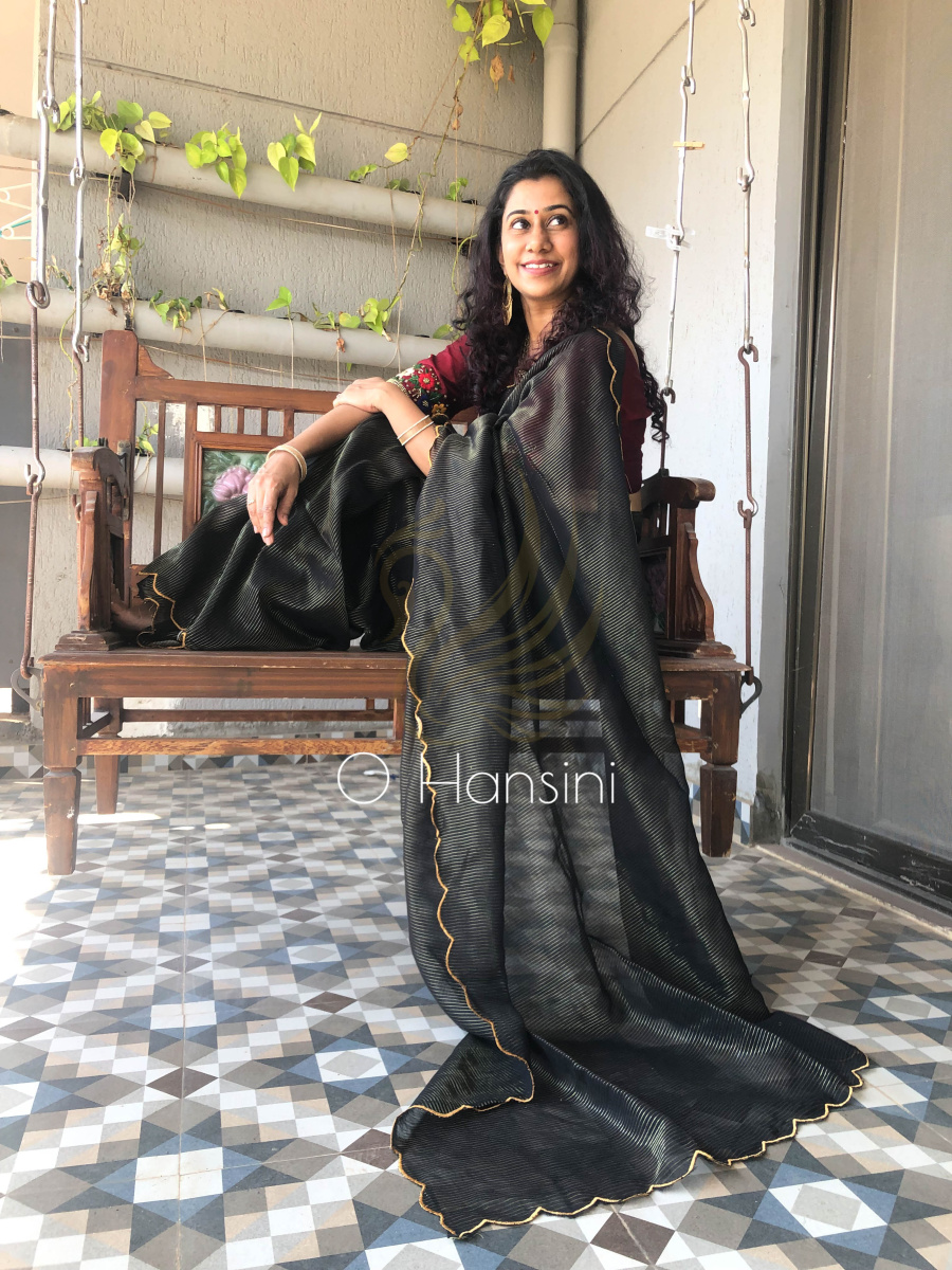 Zari Striped Mul Cotton Saree